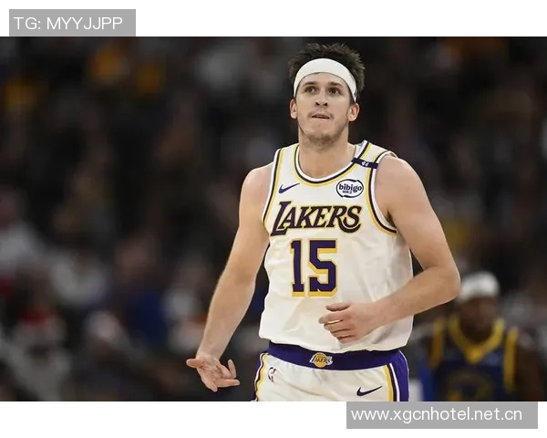 小里弗斯分析老詹在湖人角色转变为何需无球打法而非持球核心 小里弗斯分析老詹在湖人角色转变为何需无球打法而非持球核心