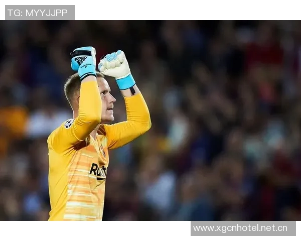 门兴主帅谈少一人作战的荣耀时刻为球队展现的拼搏精神感到无比自豪 门兴主帅谈少一人作战的荣耀时刻为球队展现的拼搏精神感到无比自豪