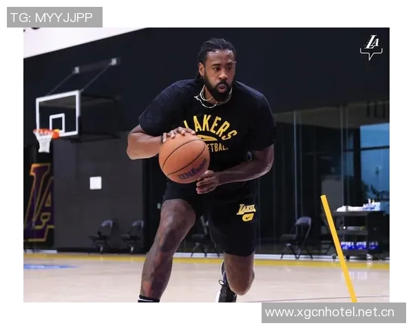 小乔丹表现出色半场7分钟高效贡献7分3板助力球队