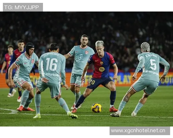 巴萨进攻型中场危机加剧奥尔莫受伤后球队面临人员短缺困境 巴萨进攻型中场危机加剧奥尔莫受伤后球队面临人员短缺困境