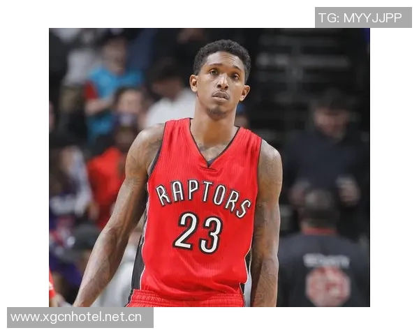 比尔回忆起路威快船球衣瞬间深思熟虑考虑加盟快船的可能性 比尔回忆起路威快船球衣瞬间深思熟虑考虑加盟快船的可能性