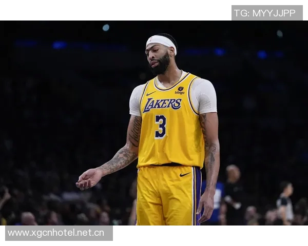 浓眉谈比赛表现：面对包夹我努力传球助队友得分